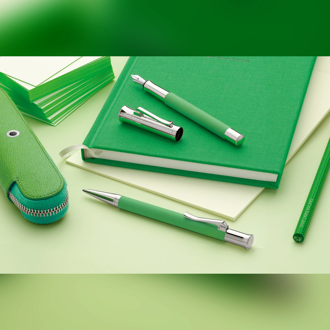 Graf von Faber-Castell Guilloche Viper Green Fountain Pen