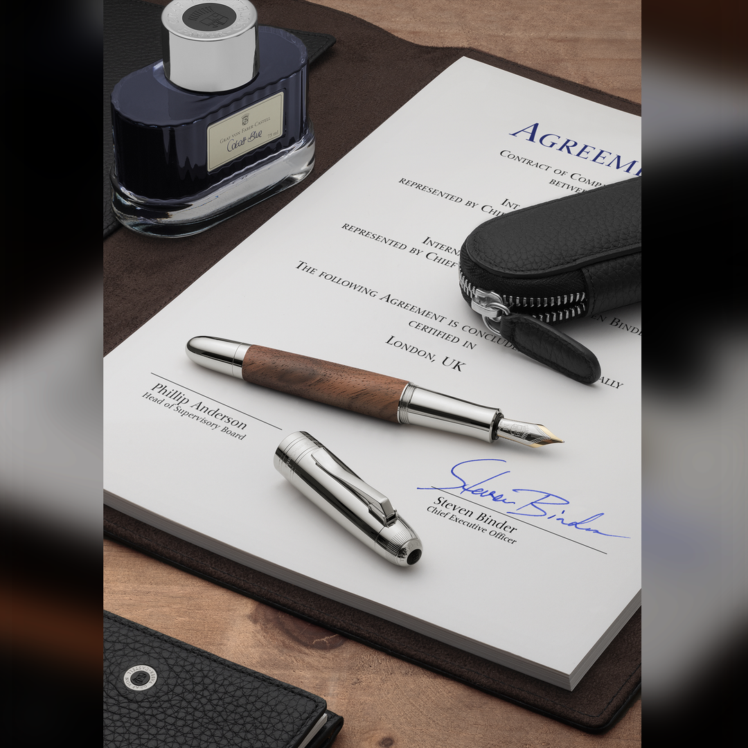 Graf von Faber-Castell Magnum Fountain Pen