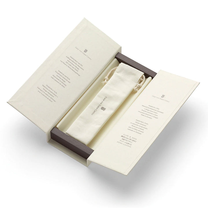 Graf von Faber-Castell Guilloche Violet Blue Fountain Pen