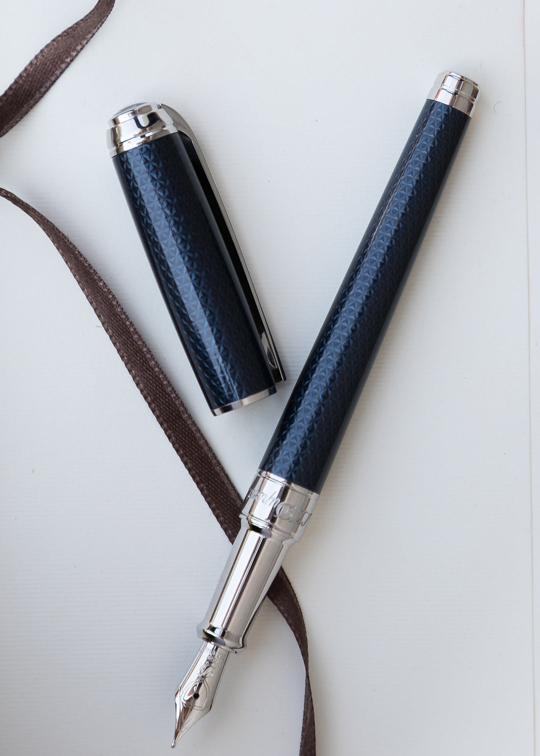 S.T. Dupont Line D Medium Fountain Pen - Guilloche Blue &amp; Palladium