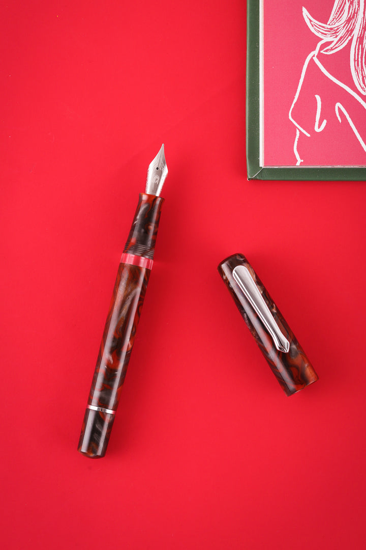 Nahvalur Schuylkill Fountain Pen - Rockfish Red