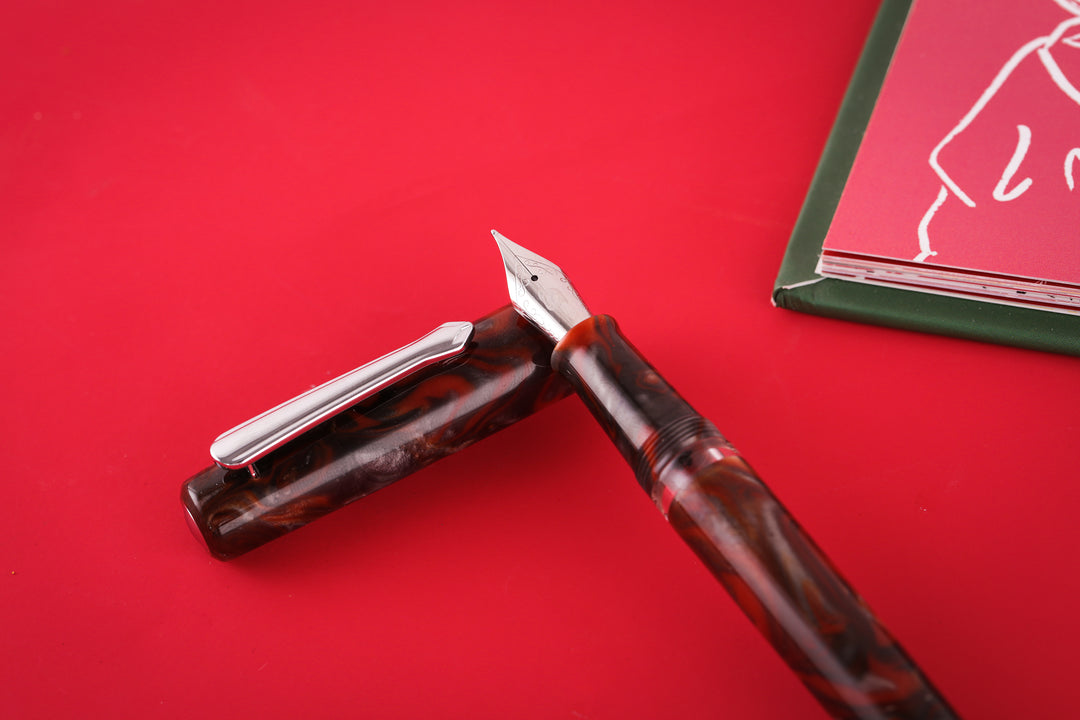 Nahvalur Schuylkill Fountain Pen - Rockfish Red