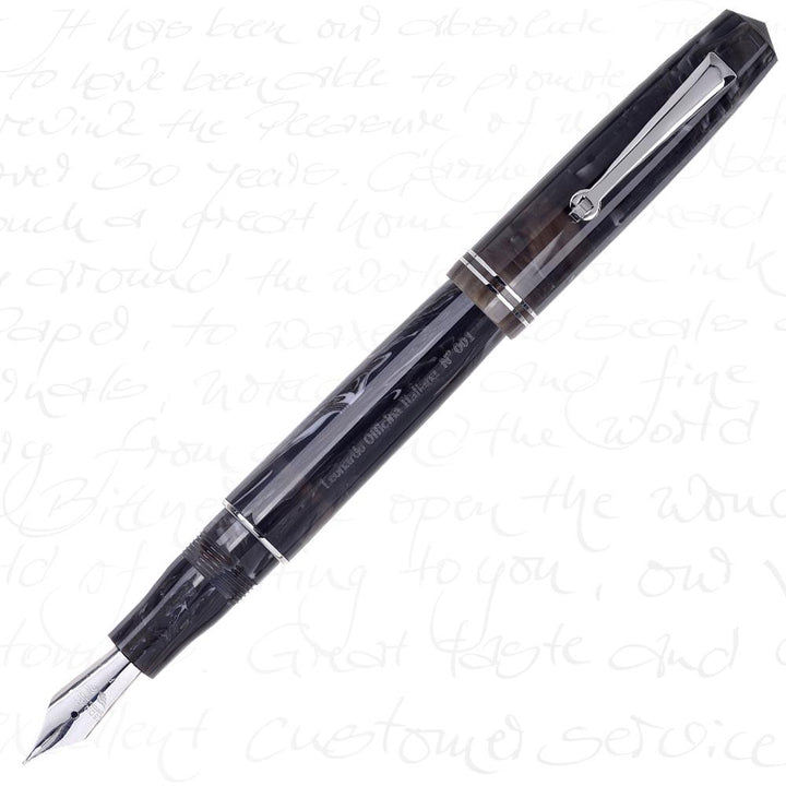Leonardo Officina Italiana Momento Zero Fountain Pen - Dark Horn (Silver Trim)