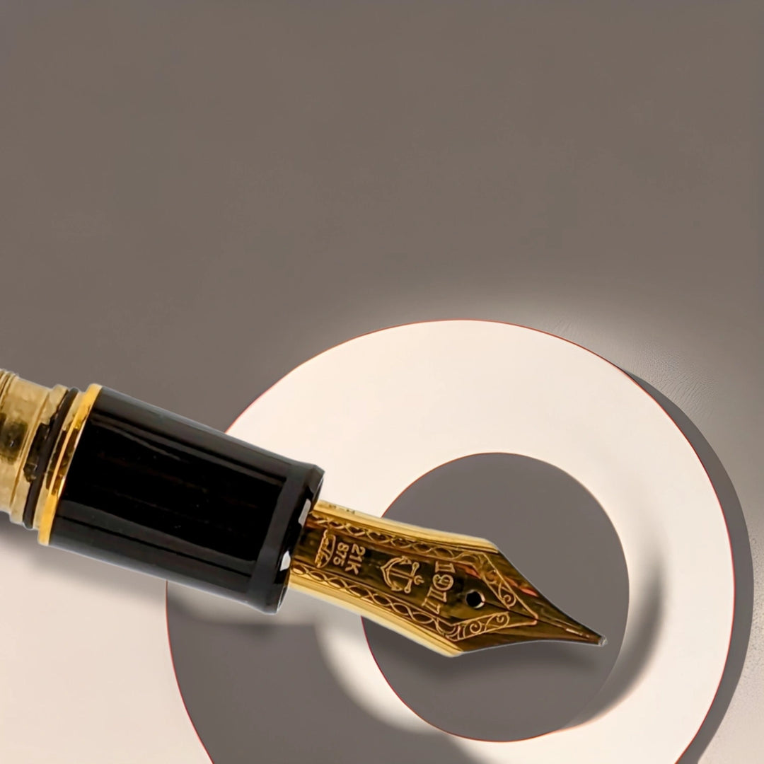 Sailor Maki-e  Bengal Tiger Fountain Pen - Limited Edition - Endangered Mammals
