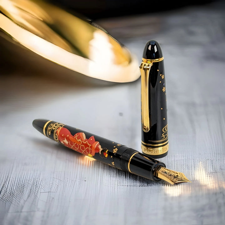 Sailor classic Kyo Maki-e  Immortal Star - Geisha  Fountain Pen