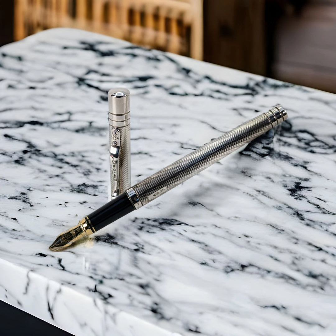 Yard-O-Led Viceroy Standard Fountain Pen - Barley