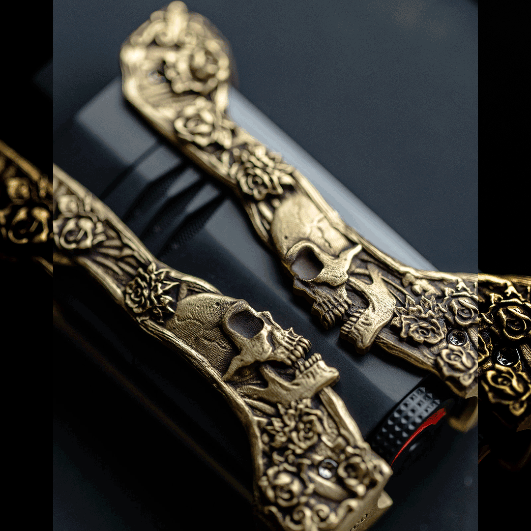 S.T. Dupont Defi XXtreme Skull &amp; Roses Lighter
