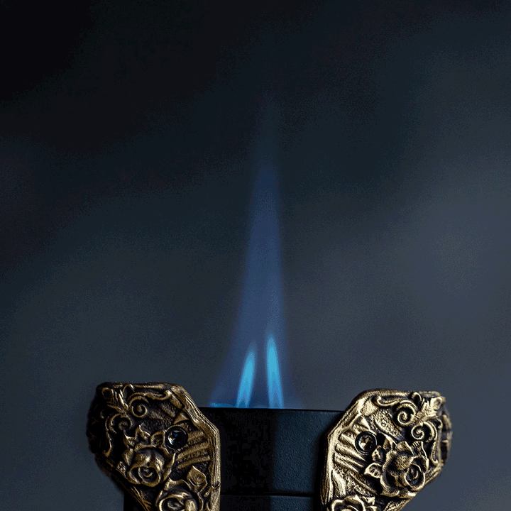 S.T. Dupont Defi XXtreme Skull &amp; Roses Lighter