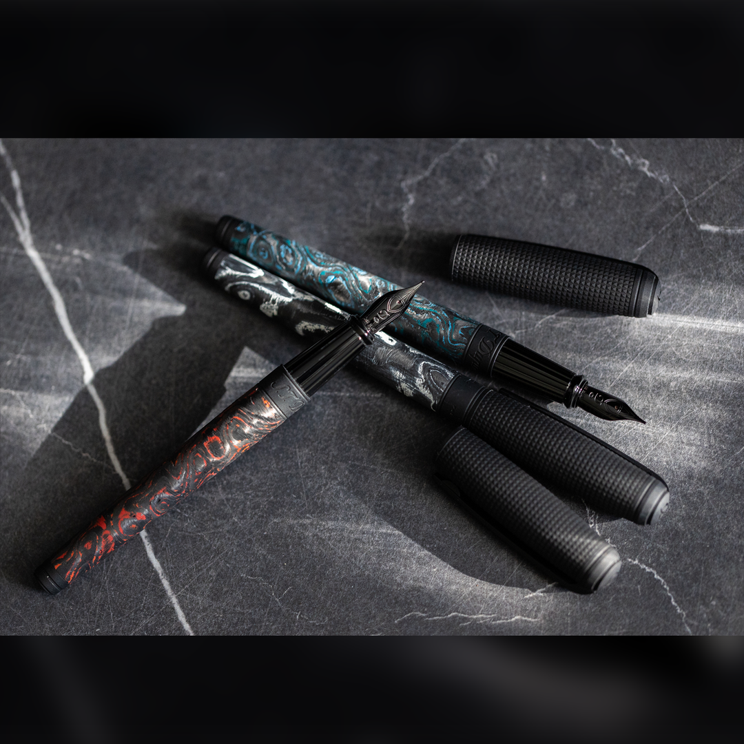 S.T. Dupont Line D Large Carbon - Fountain Pen