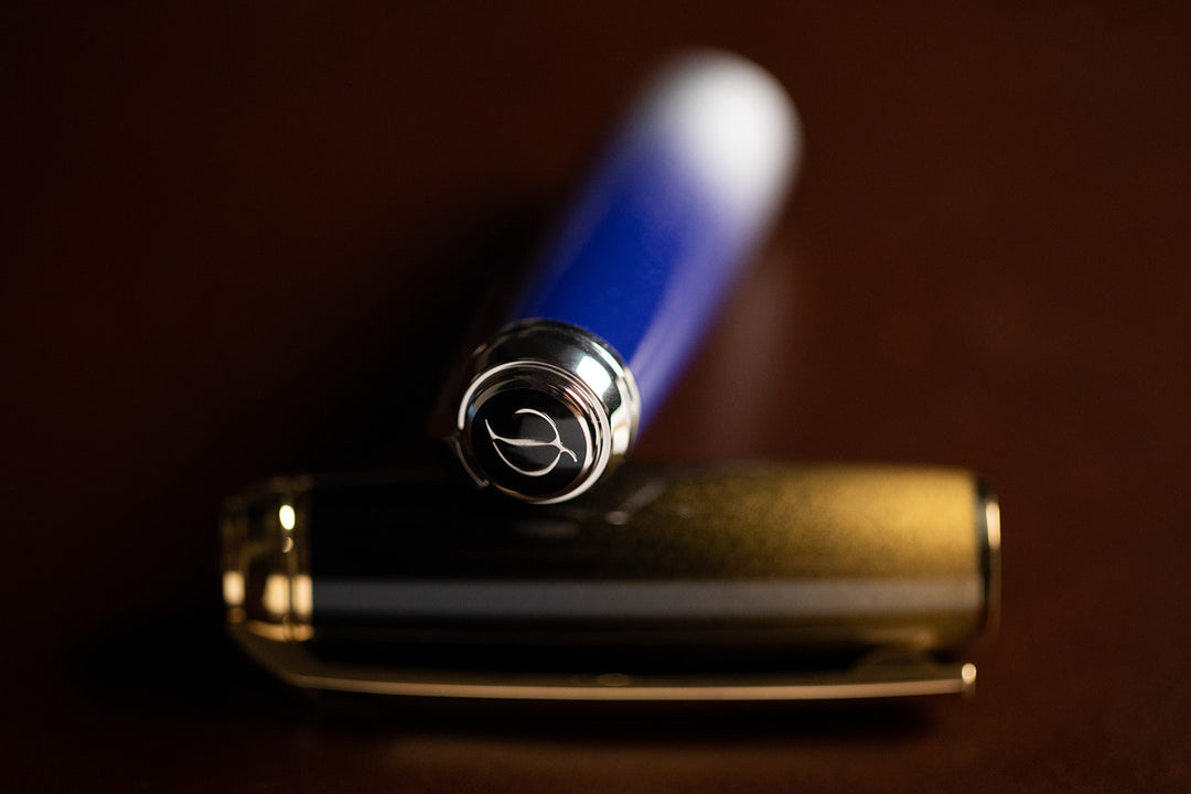 S.T. Dupont Line D Starburst Fountain Pen - Blue