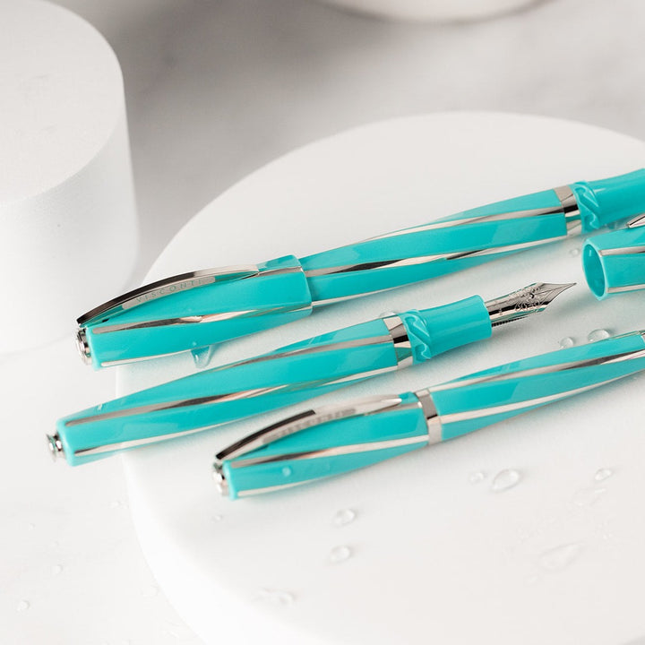 Visconti Divina Elegance Oversize Wave - Fountain Pen (14k Nib)