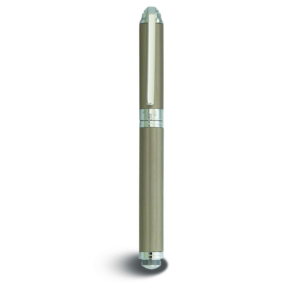 Recife: Waldorf Champagne Fountain Pen Medium