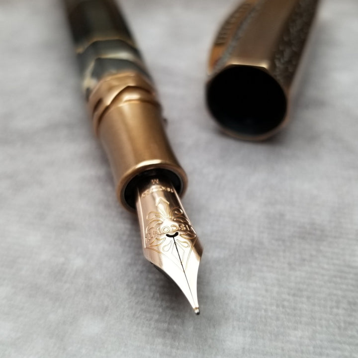 Visconti il Magnifico Fountain Pen - Black Marble